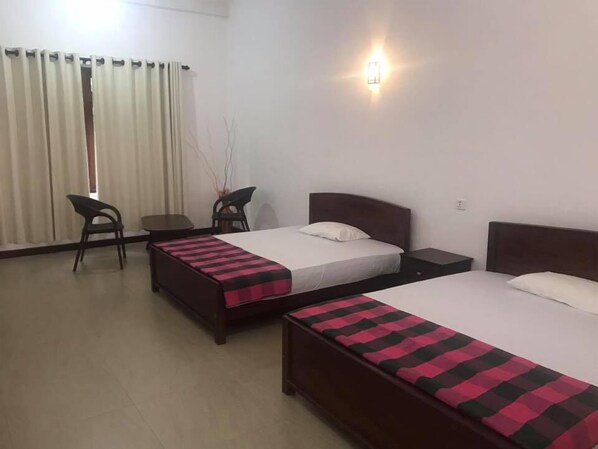 Quarto família | Wi-Fi de cortesia, roupa de cama