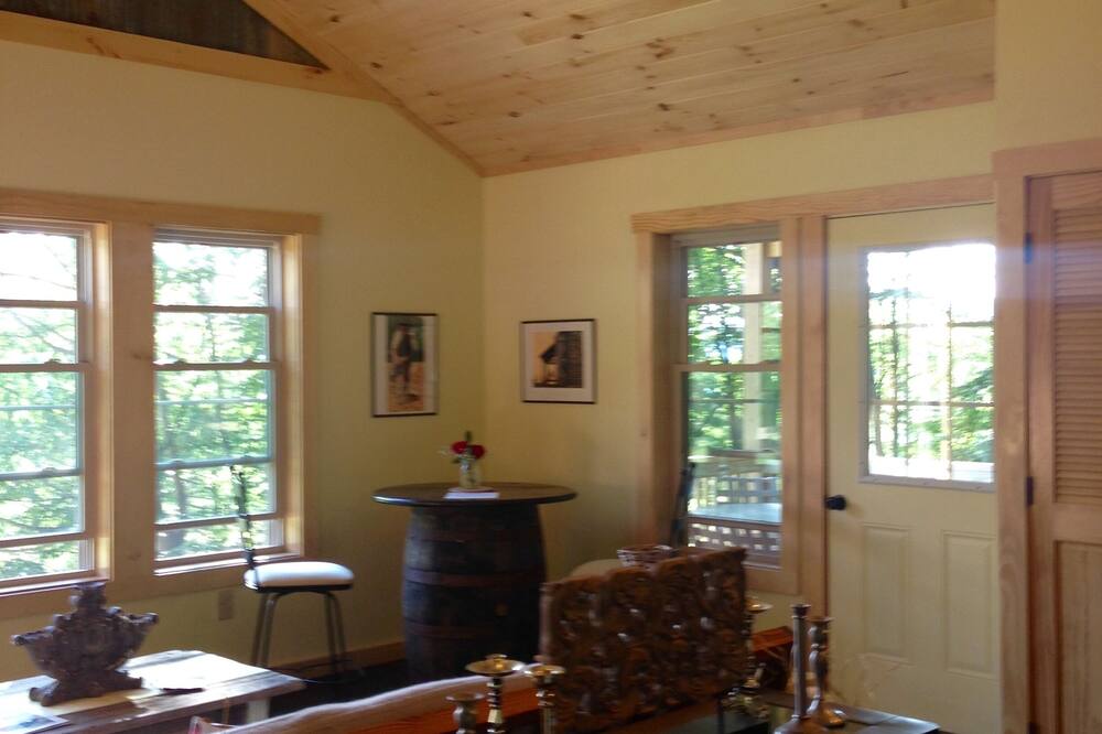 Spring Fed Cabin
