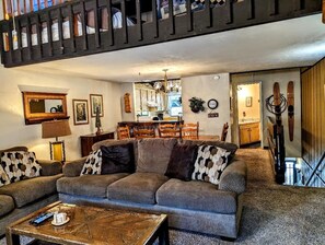 TV, fireplace, DVD player