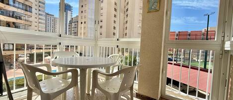 تناول الطعام