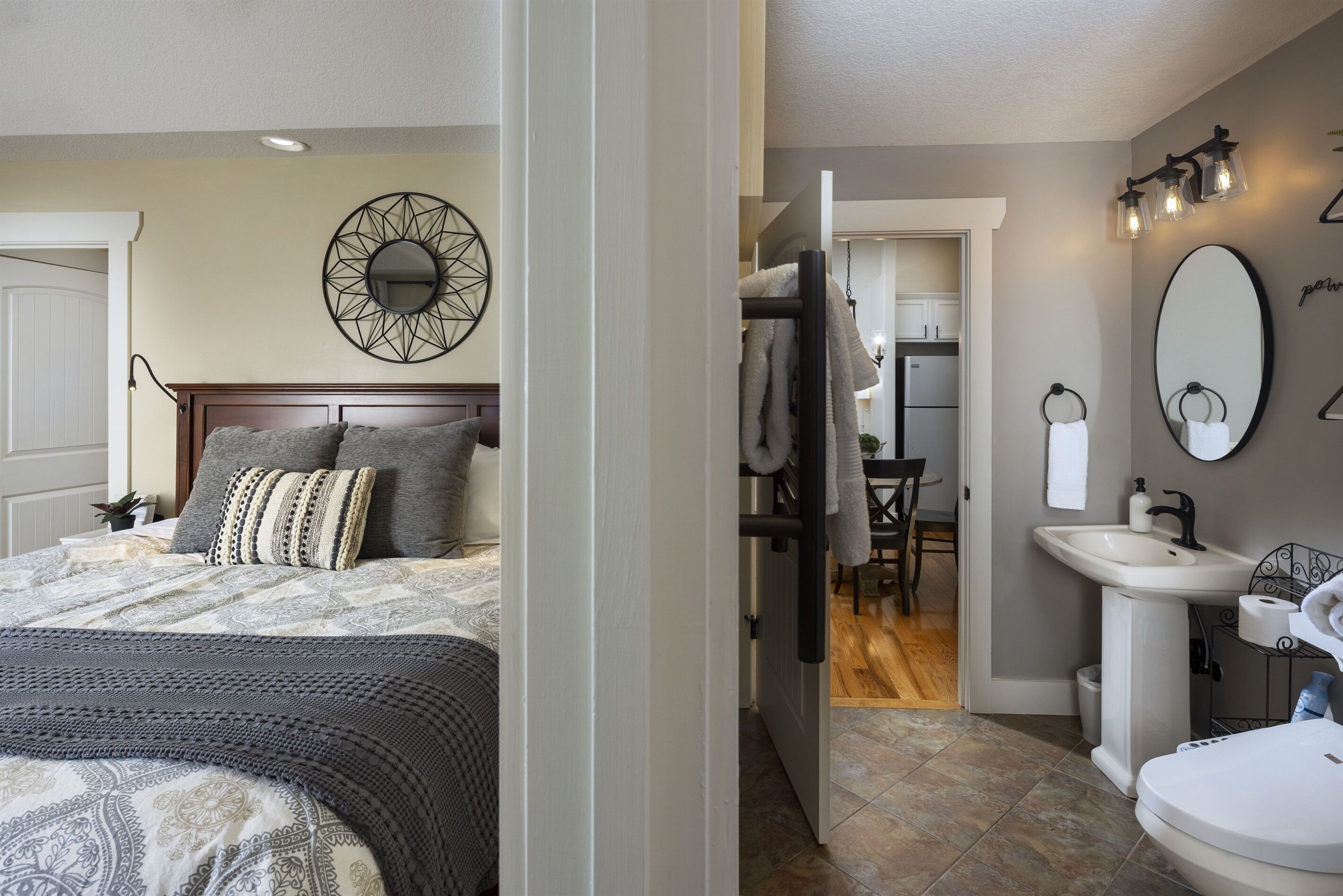 1 bedroom, desk, iron/ironing board, free WiFi