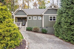 Exterior - Aspen Cottage • Private Hot Tub Retreat (Asheville)