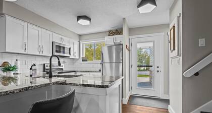 Izaty's Beach Villa- Completely remodeled and exceptionally clean