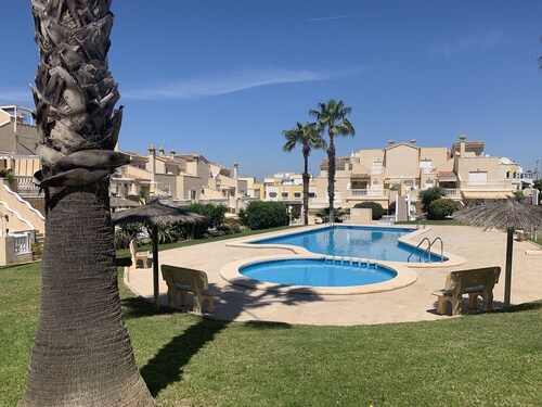 Family apartment in a closed urbanization with swimming pool.