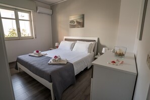 2 Schlafzimmer, Bügeleisen/Bügelbrett, kostenloses WLAN