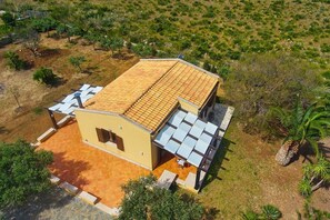 Exterior - VILLA DEL DRAGO with jacuzzi and sea view patio (Castellammare del Golfo)