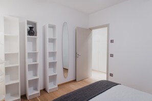 1 bedroom, WiFi, bed sheets - Civico12: your happy place in the heart of Verona  (Verona)