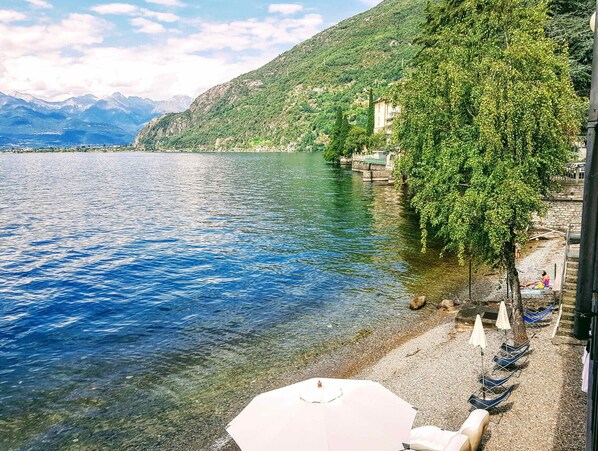 Beach - THE BEACH by Design Studio (Bellano)