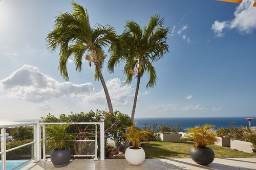Villa l'Amazonia 5 *, luxury villa rental in Deshaies in Guadeloupe: