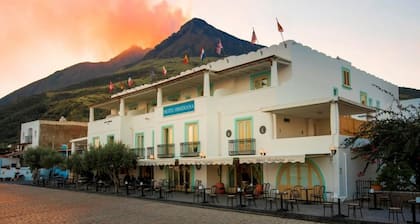 Chambre Quadruple Standard Ă quelques pas de la mer