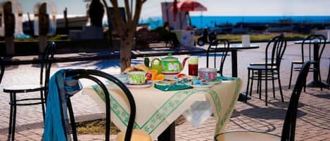 Servei de restauració a l'aire lliure