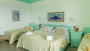 1 camera, una cassaforte in camera, Wi-Fi gratuito, lenzuola