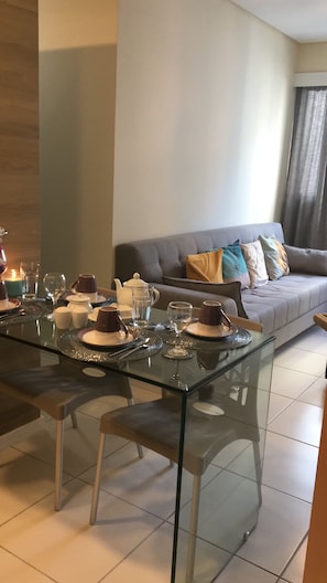 Dining - Best location in the Tower (Torre)