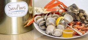 Alimentos y bebidas