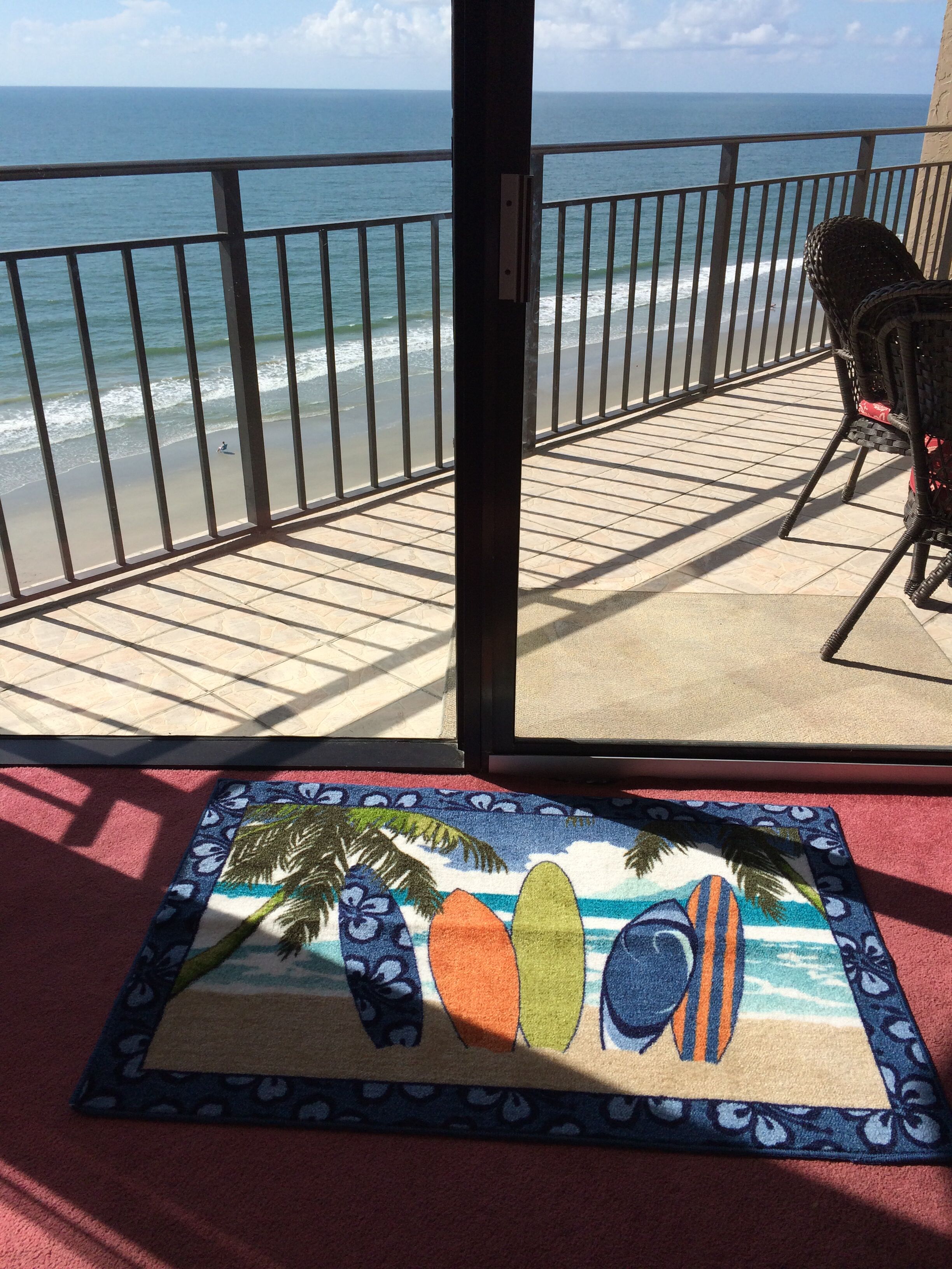 Surfmaster 810 Large Balcony New Washer & Dryer Pools Hot Tubs 2 Parking Passes