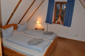2 Schlafzimmer, Bügeleisen/Bügelbrett, Reisekinderbett, kostenloses WLAN