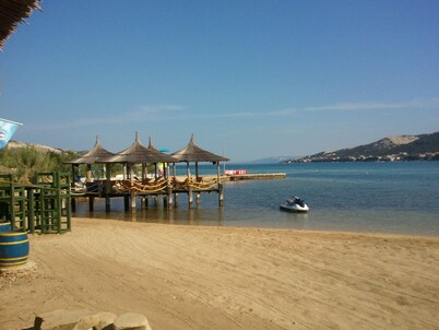 Apartamento de vacaciones en la playa familiar de la primera fila al mar 