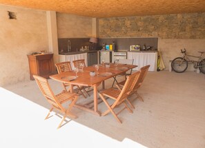 Dining - House 7 persons  with large pool in corbieres area (Talairan)
