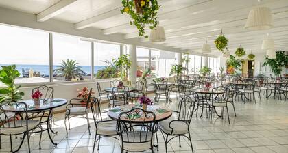 Triple room, central, on the beach