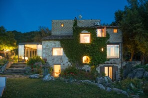 Exterior - Tuscan country villa with private swimming pool (Saturnia)