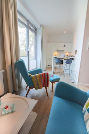 スマートテレビ、ステレオ