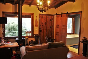 Interior - Quintinha D`Arga, Hotel rural no sopé da Serra d`Arga (Dem)