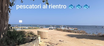 Enchanting 19th century Baglio with garden 15 meters from the sea Baglio Paola 1