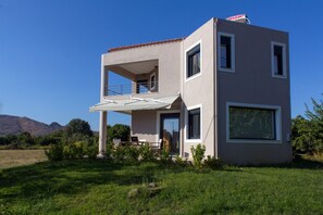 Exterior - 'Perivoli' House A, family friendly spring and summer holidays (Eresos Lesbos)