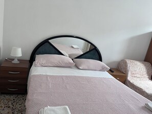 2 camere, una cassaforte in camera, ferro/asse da stiro, Wi-Fi gratuito