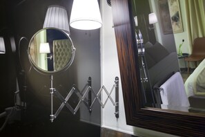 Deluxe-Doppelzimmer | Badezimmer