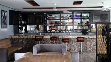 Bar (en la propiedad)