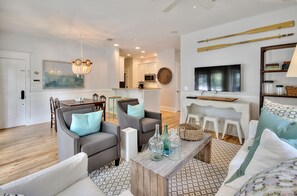 Een televisie, een dvd-speler en een filmbibliotheek