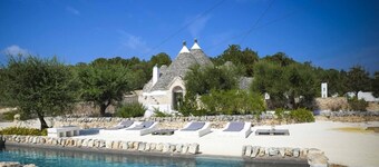 Trulli Mariano near Alberobello