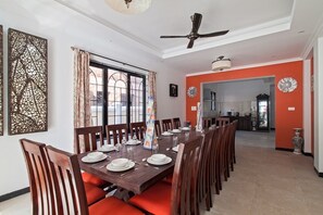 Dining - Phase 10 - 7BHK located Adventure Street, Your Home Away from Home (Calangute)