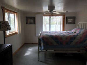 2 makuuhuonetta, ilmainen Wi-Fi, vuodevaatteet