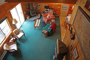 TV, DVD player, books, video library - Enjoy Sunset views on tranquil Dexter Pond (Winthrop)