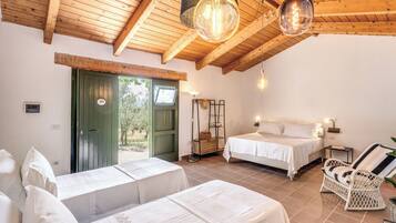 8 Schlafzimmer, Schreibtisch, Reisekinderbett, kostenloses WLAN