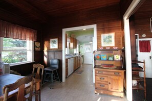 Interior - Create memories of the Canandaigua Lakes on our scenic waterfront getaway (Canandaigua)