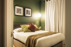 1 Schlafzimmer, Zimmersafe, Bügeleisen/Bügelbrett, kostenloses WLAN