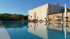 Outdoor pool - Lodge Ponente 4 / 5p with kitchen, in Masseria with shared swimming pool in Salento (Presicce)