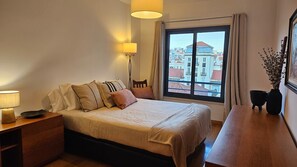2 bedrooms, iron/ironing board, travel cot, free WiFi - Lisbon City Center Dream's (Lisboa ciudad)