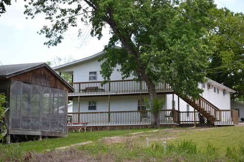 6bd Great Getaway suurille ryhmille ja reunat pöydälle Rock Lake 2mi SDC!