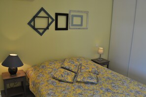 6 bedrooms, iron/ironing board, travel crib, free WiFi