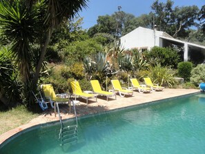 Outdoor pool, a heated pool - In Portugal, Algarve, large villa in Monchique, swimming pool, sauna, Jacuzzi (Unknown)