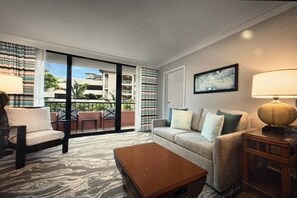 Smart TV, DVD player, table tennis, video library