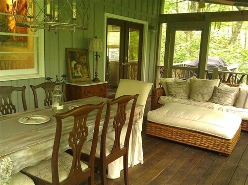 Foxdale Cottage - Beautifully renovated & well appointed