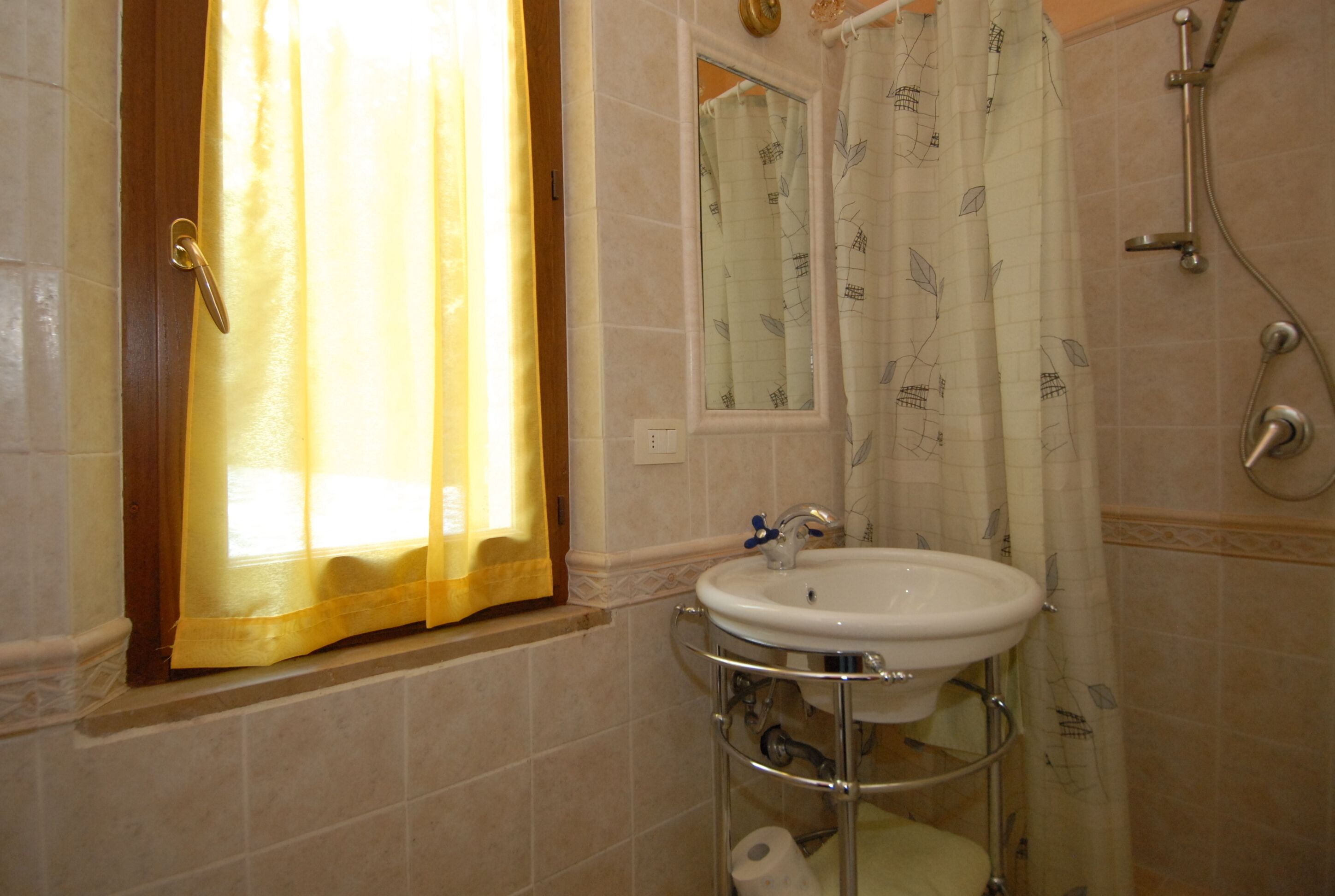 Dusche, Bidet, Handtücher
