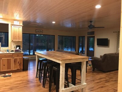Freshly remodeled cabin on the West Bay of Little Saint