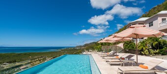 5ベッドルームヴィラ - パノラマビュー - インフィニティエッジプール - アンティグア