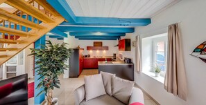 Interior - 5 star apartment under thatch in a quiet location with a unique view (Pellworm)